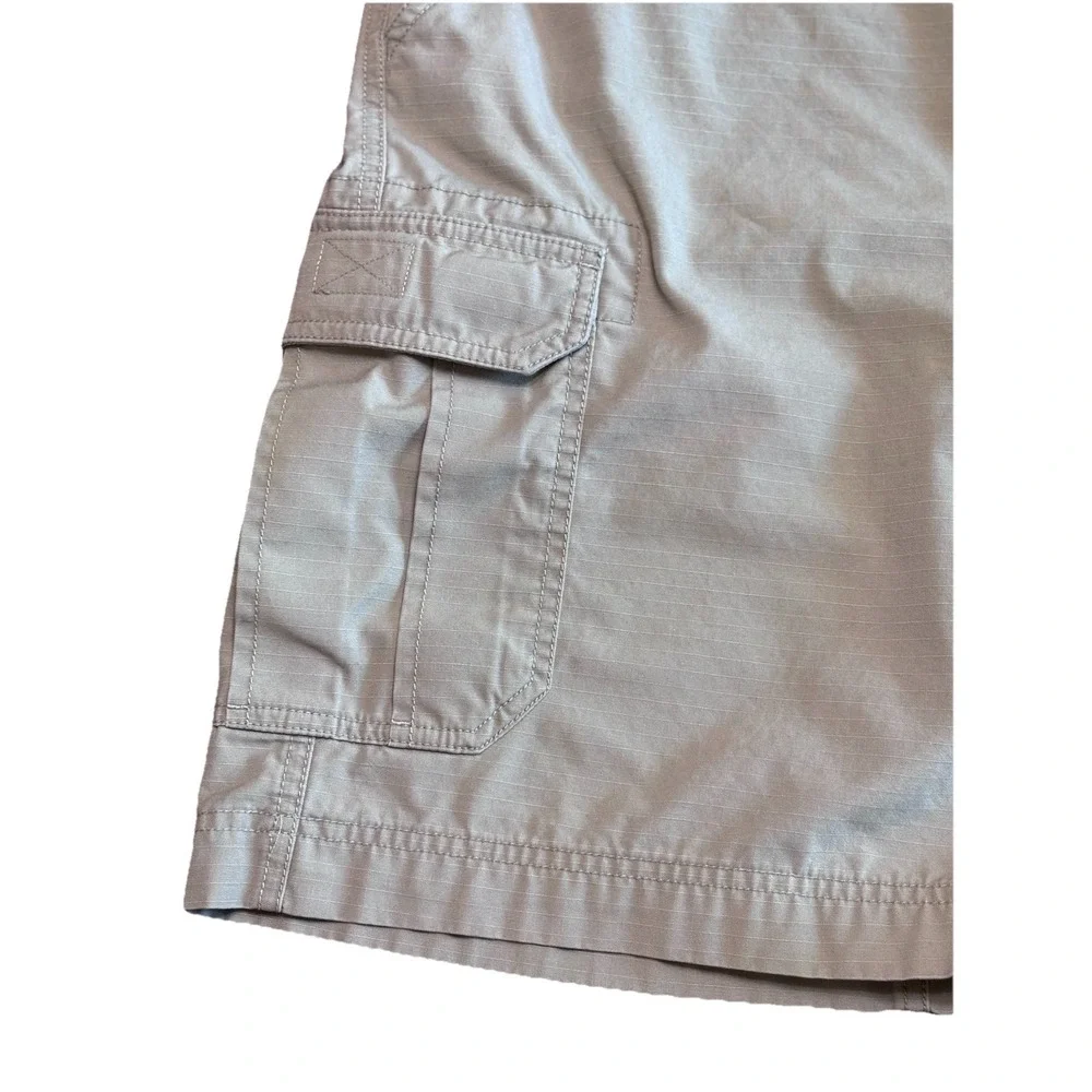 The North‎ Face Men's Cargo Shorts Khaki Beige Ripstop Outdoor Hiking Size 36